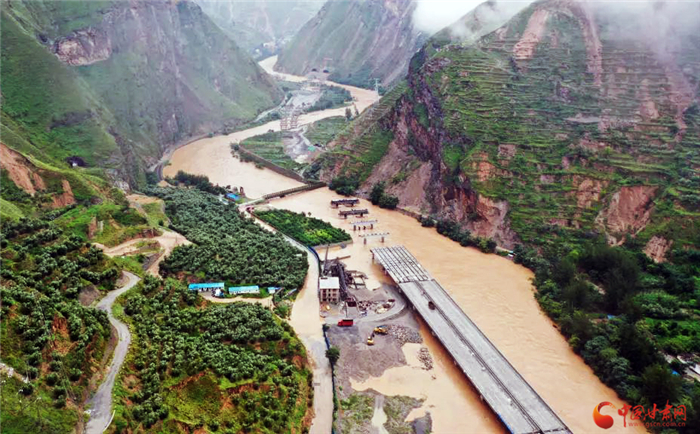 甘肅3地遭遇持續強降雨 “藏青藍”奮戰一線防汛搶險（組圖）