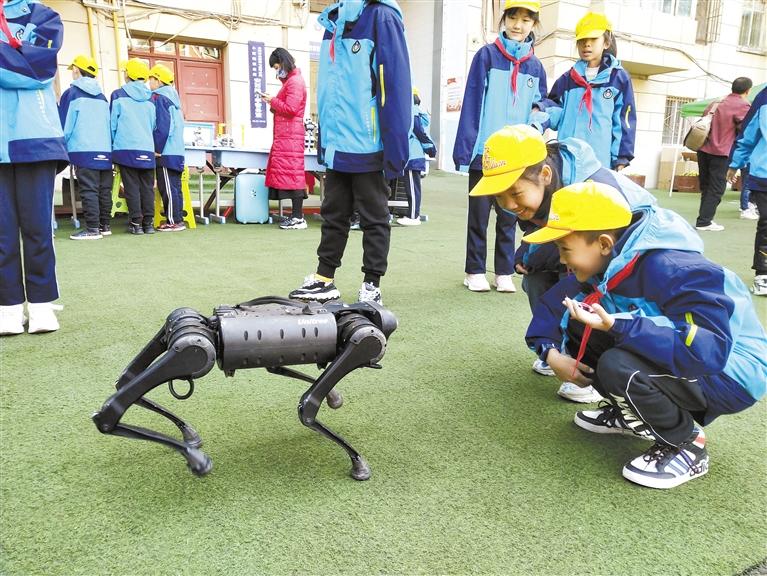 蘭州安西路小學“STEM種子校”揭牌