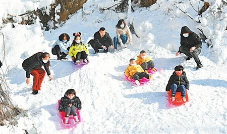 張掖山丹：冰雪之旅添樂趣