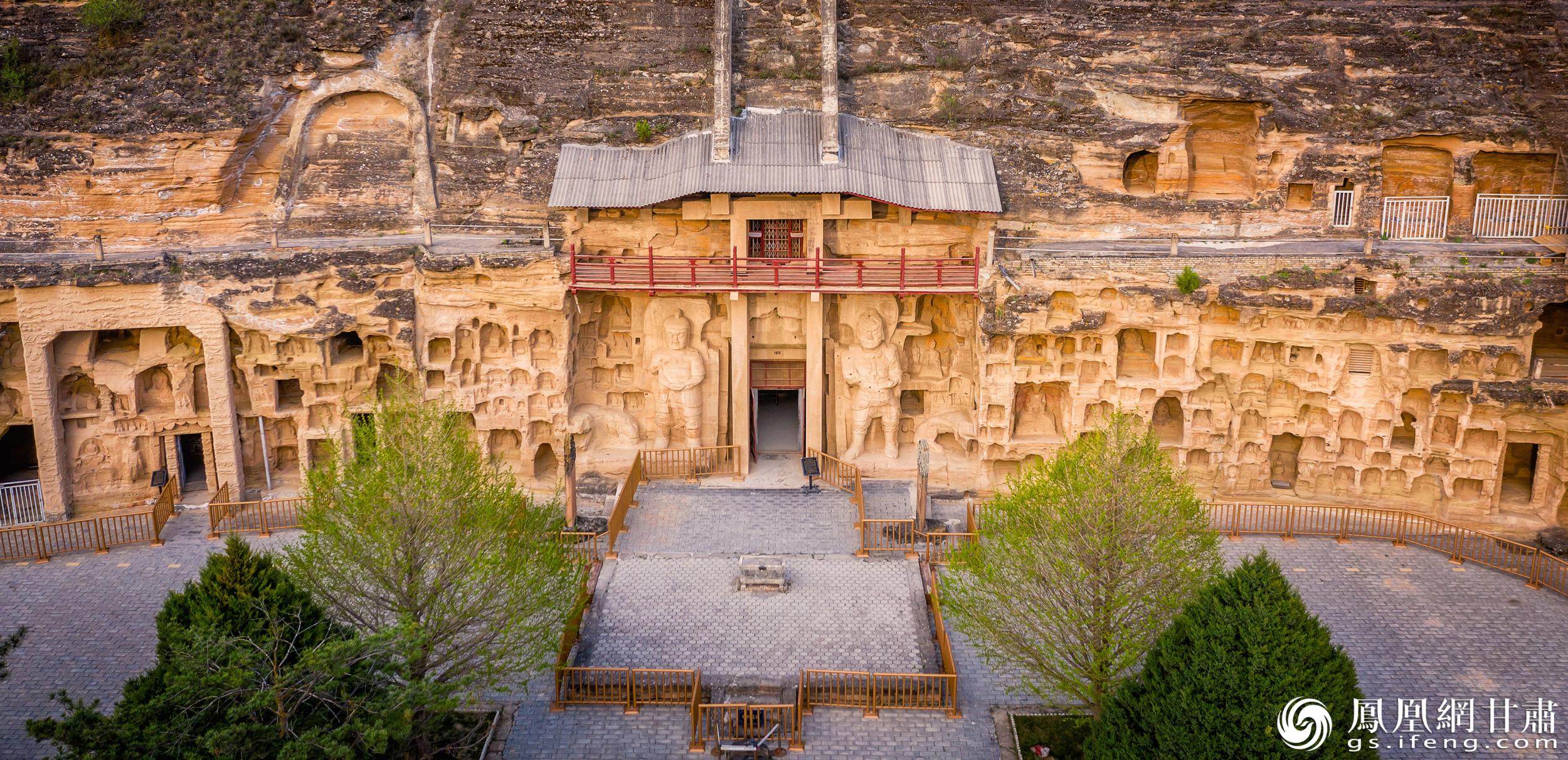 北石窟寺始建于北魏，經(jīng)多個(gè)朝代增修形成密集窟龕。北石窟寺文物保護(hù)研究所供圖